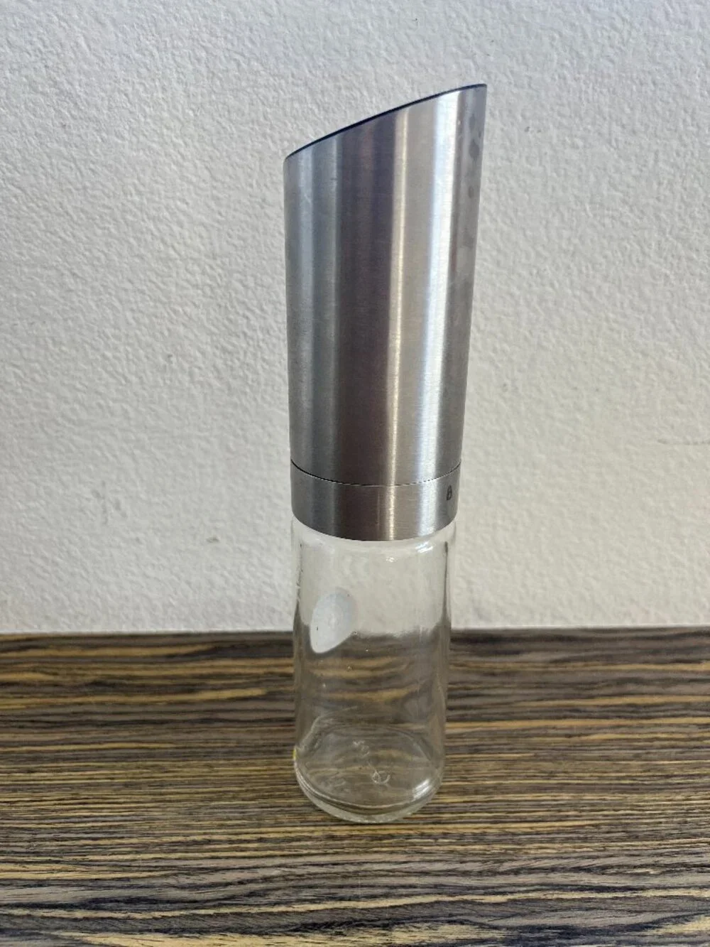 William Bounds Electric Salt or Pepper Mill - New